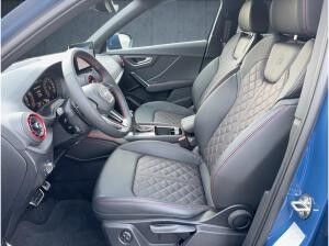 Audi Q2 S line 35 TFSI S tronic Matrix AHK ACC FLA 18