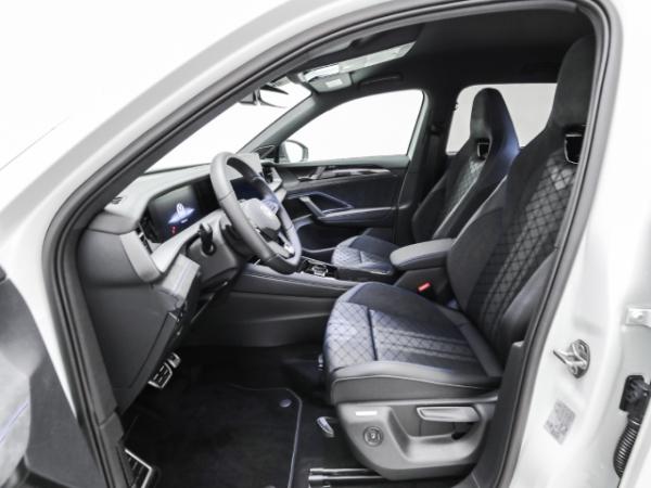 Volkswagen Tayron R-Line 1.5 eHybrid DSG AHK Navi Kamera IQ.Light