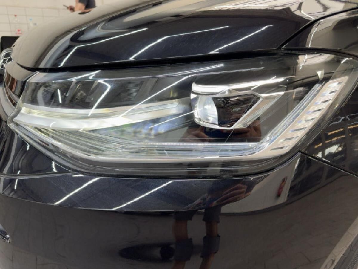 Volkswagen Caddy Maxi Life 85 KW DSG * 7 Sitze* LED* AHK* M+S