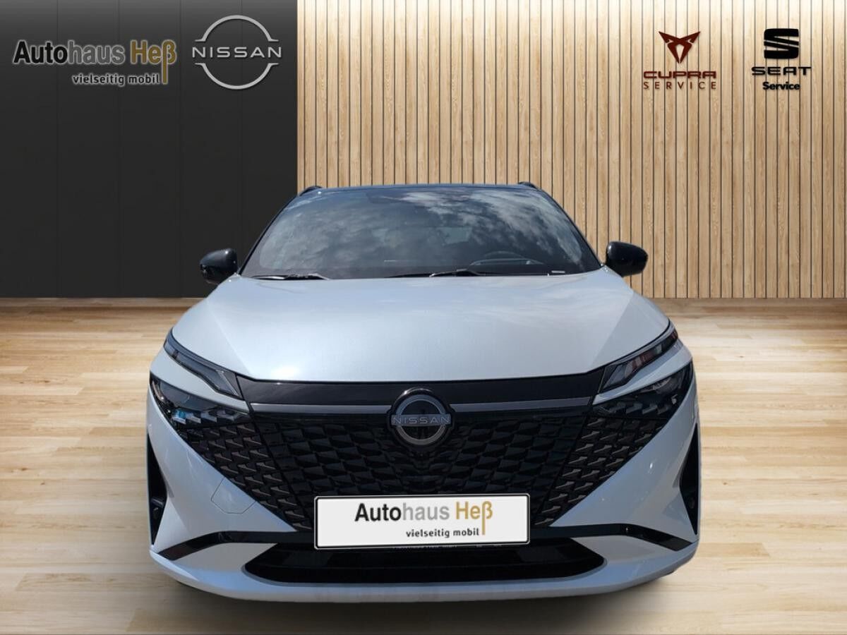 Nissan Qashqai NAVI,360°,20"