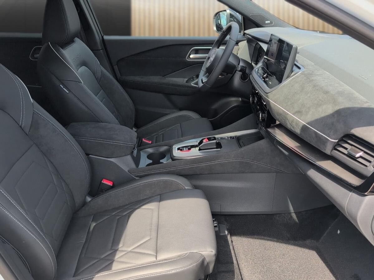 Nissan Qashqai NAVI,360°,20"