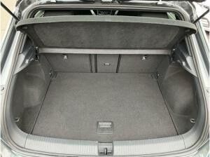Volkswagen T-Roc R-Line 2.0 TDI DSG / Navi, AHK, LED+, RFK