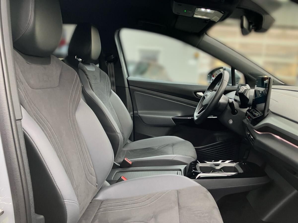 Volkswagen ID.5 Pro/ Navi, Matrix, Standklima, WP, AHK, RFK