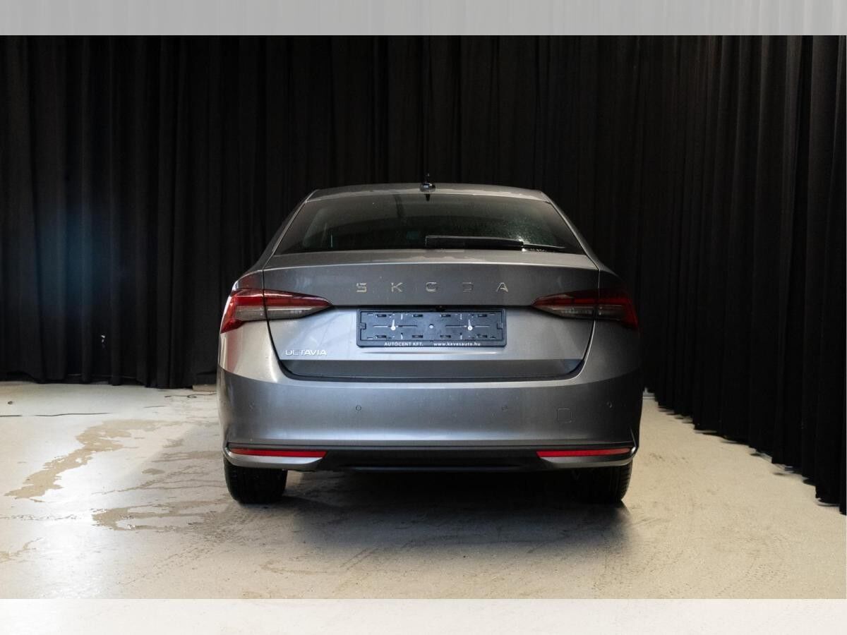 Skoda Octavia 2.0 TDI 110kW DSG Selection AHK Lim.