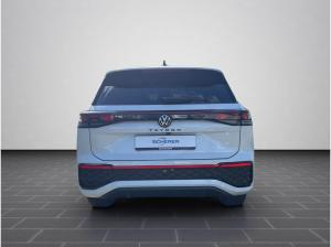 Volkswagen Tayron R-Line 1.5 eHybrid DSG PANO NAVI AHK SITZHZ