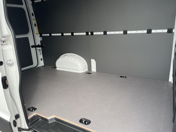 Volkswagen Crafter NFZ35 Kasten HD 2.0 TDI Frontantrieb 6-Gang