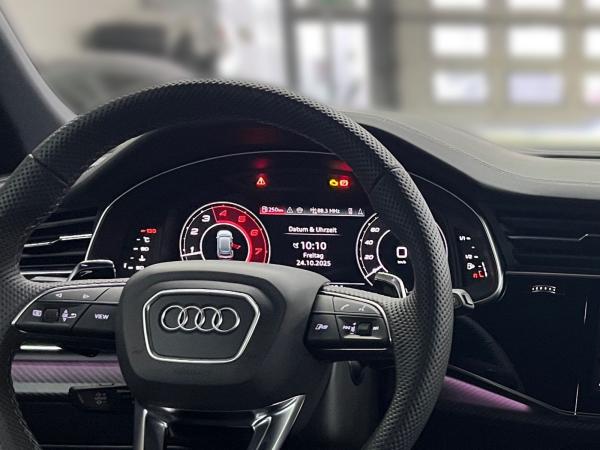 Audi RS Q8 SUV performance tiptronic Audi RS Q8 SUV performance tiptronic