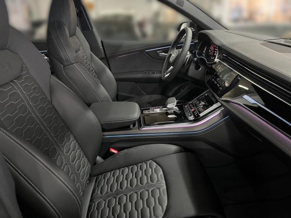 Audi RS Q8 SUV performance tiptronic Audi RS Q8 SUV performance tiptronic