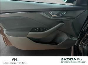 Skoda Kamiq 1.0 TSI Tour DSG AHK Navi ACC LED RFK Optik schwarz