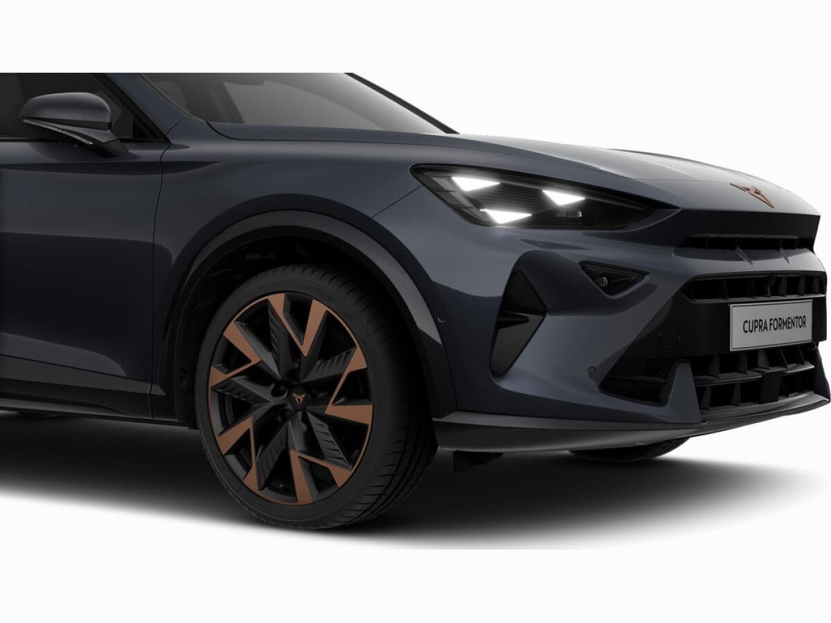 Cupra Formentor 1.5 eTSI DCC KAMERA NAVI ACC ES MATRIX-LED Cupra Formentor 1.5 eTSI DCC KAMERA NAVI ACC ES MATRIX-LED