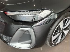 Audi A5 Avant TFSI Exterieur S line Paket Navi LED
