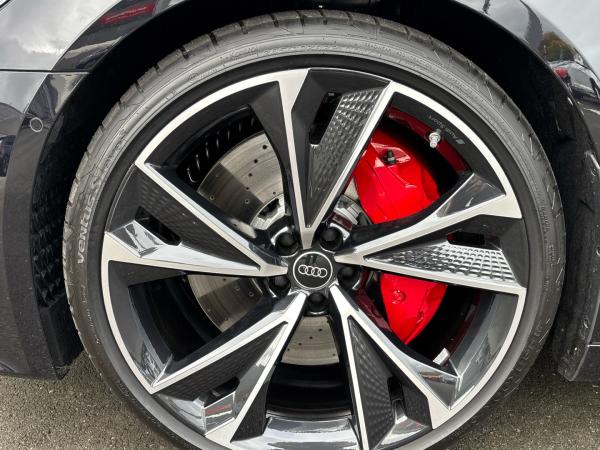 Audi RS6 Avant Digitales Cockpit Standhz. Memory LED