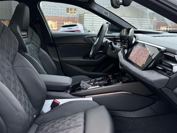 Audi A5 e-hybrid quattro MMI experience pro Panorama