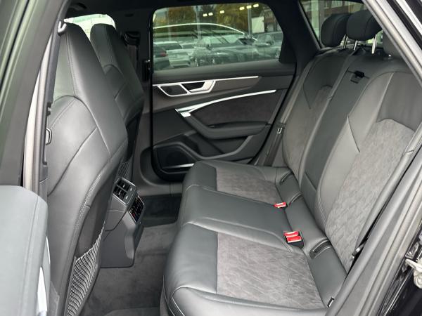 Audi RS6 Avant Digitales Cockpit Standhz. Memory LED