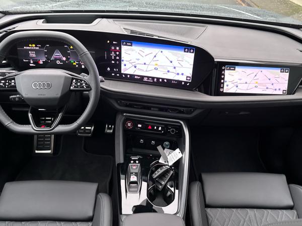 Audi Q5 TDI quattro S tronic Digitales Cockpit Memory