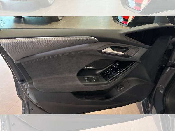 Audi A6 e-tron Avant quattro Tech plus Paket Navi LED