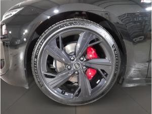 Audi A6 e-tron Avant quattro AHK 21 Matrix Pano HUD