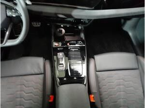 Audi A6 e-tron Avant quattro AHK 21 Matrix Pano HUD