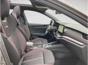 Skoda Octavia Combi RS 2.0TSI MATRIX.NAVI.TravelA.KAM.PSD.AHK.ASSIST+.SMARTLINK.DAB