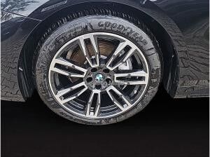 BMW 540 540d xDrive M Sport Standhzg. Bowers/Wilk. AHK