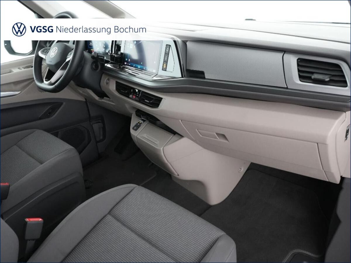 Volkswagen Multivan AHK Navi Kamera GJR ParkAssist el.Heckkl.