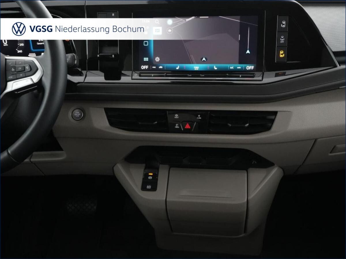 Volkswagen Multivan AHK Navi Kamera GJR ParkAssist el.Heckkl.