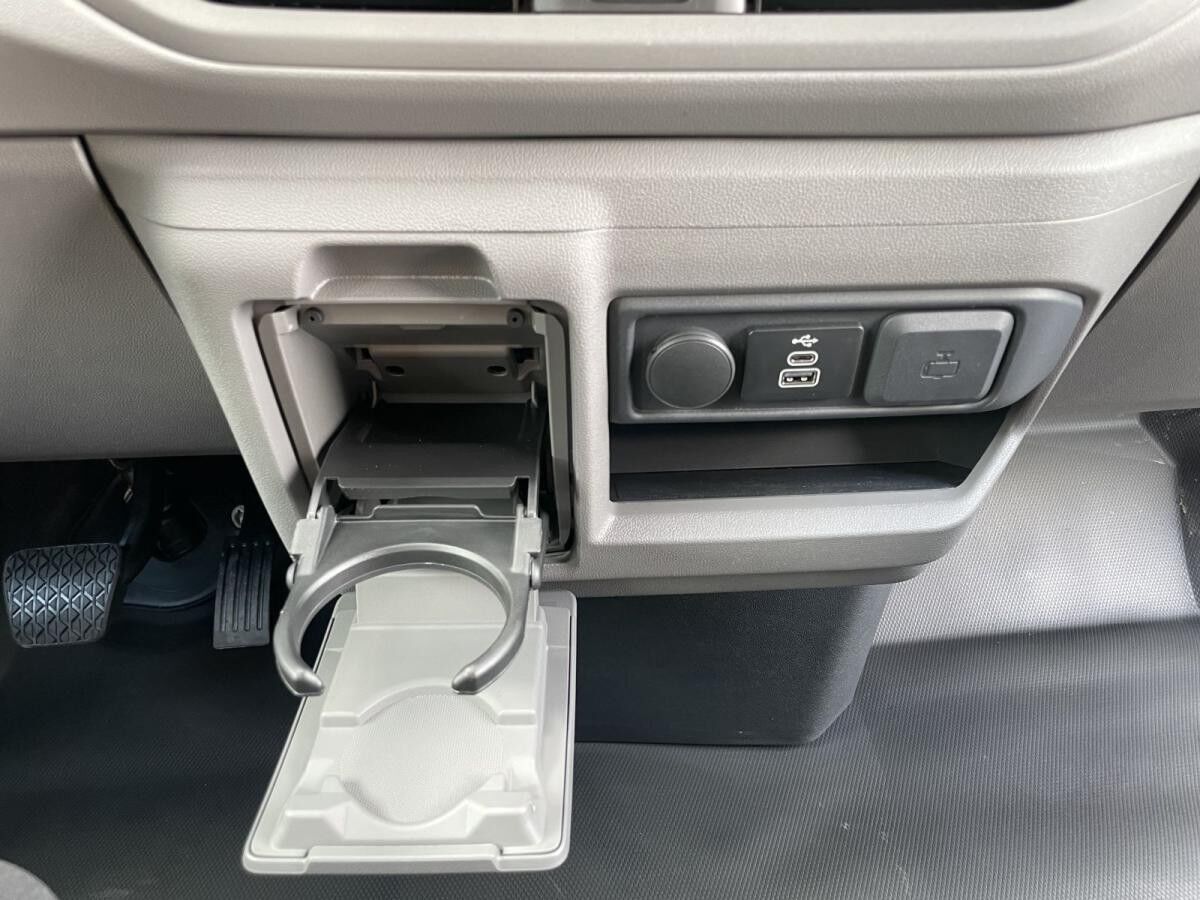 Volkswagen Transporter e-Transporter Kasten LR Kamera PDC AHK Klimaautom.