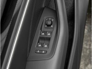 Volkswagen Passat Variant 1.5 eTSI NAVI ACC LED