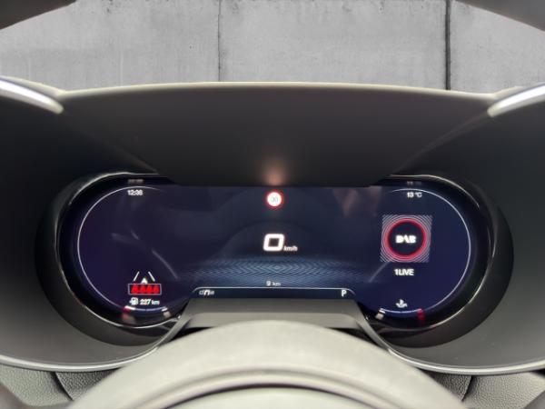 Alfa Romeo Giulia Veloce Q4 2.0 PDC+KAMERA+NAVI+CARPLAY+SHZ