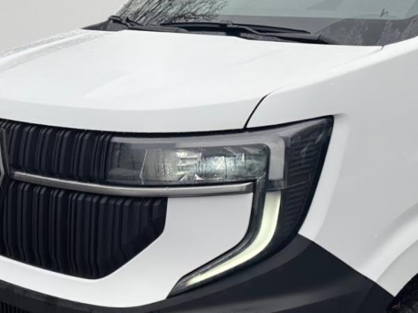 Renault Master 💥DRESEN-TRAPO-DEAL💥Kasten Extra L2H2 3,5t Blue dCi 150 *GjR,AHK,LED*