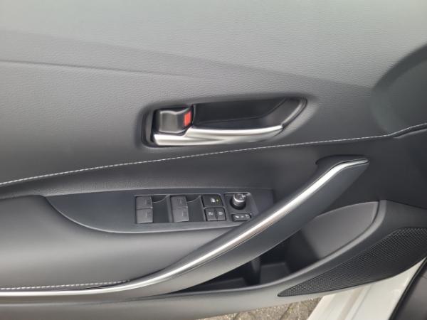 Suzuki Swace 1.8 Comfort+ CVT Hybrid Navi Digitales Cockpit LED El. Heckklappe Mehrzonenklima