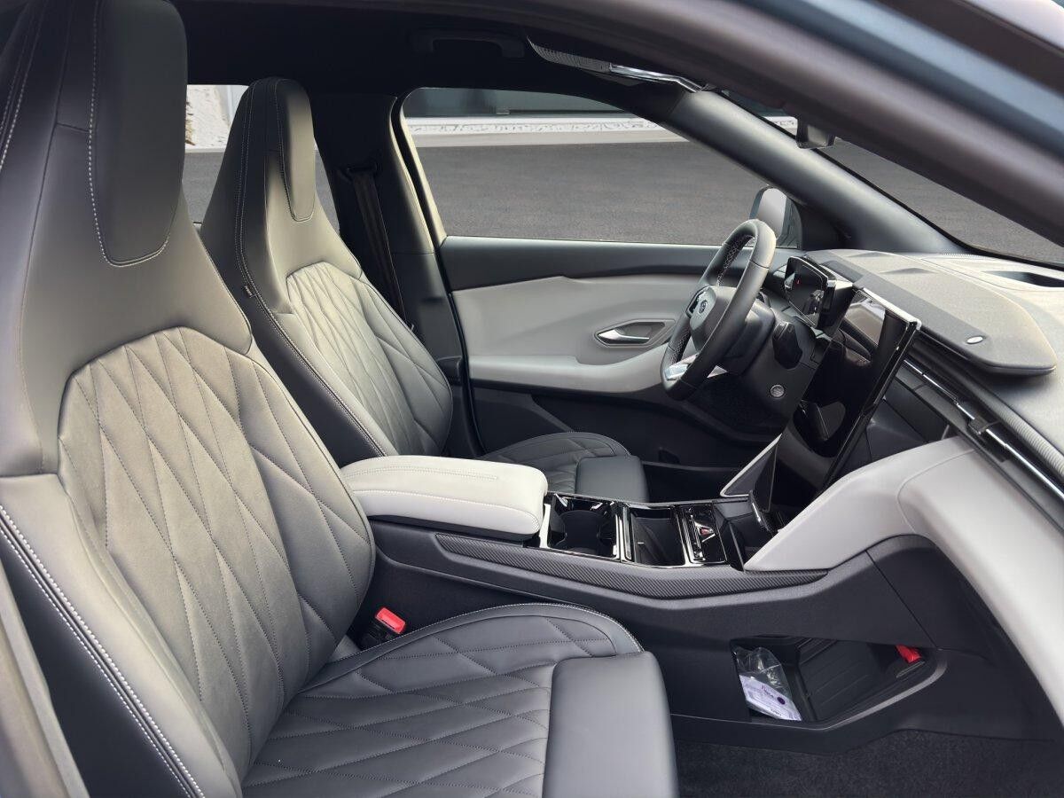 Ford Explorer EXPLORER PREMIUM RWD #FAHRERASSISTENZ-PAKET