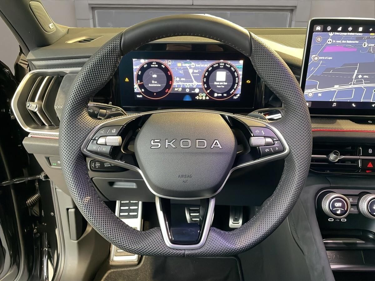 Skoda Kodiaq 2.0 TDI W Sportline SOFORT VERFÜGBAR! DCC ACC AHK AUT Kam.