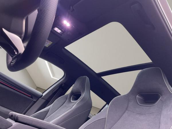 Skoda Superb Combi 2.0 TDI DSG Sportline SOFORT VERFÜGBAR! DCC ACC AHK AUT