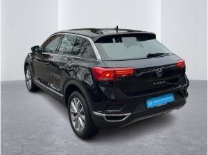 Volkswagen T-Roc 2.0 TDI Style DSG ACC Navi Sitzhzg