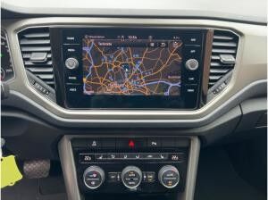 Volkswagen T-Roc 2.0 TDI Style DSG ACC Navi Sitzhzg