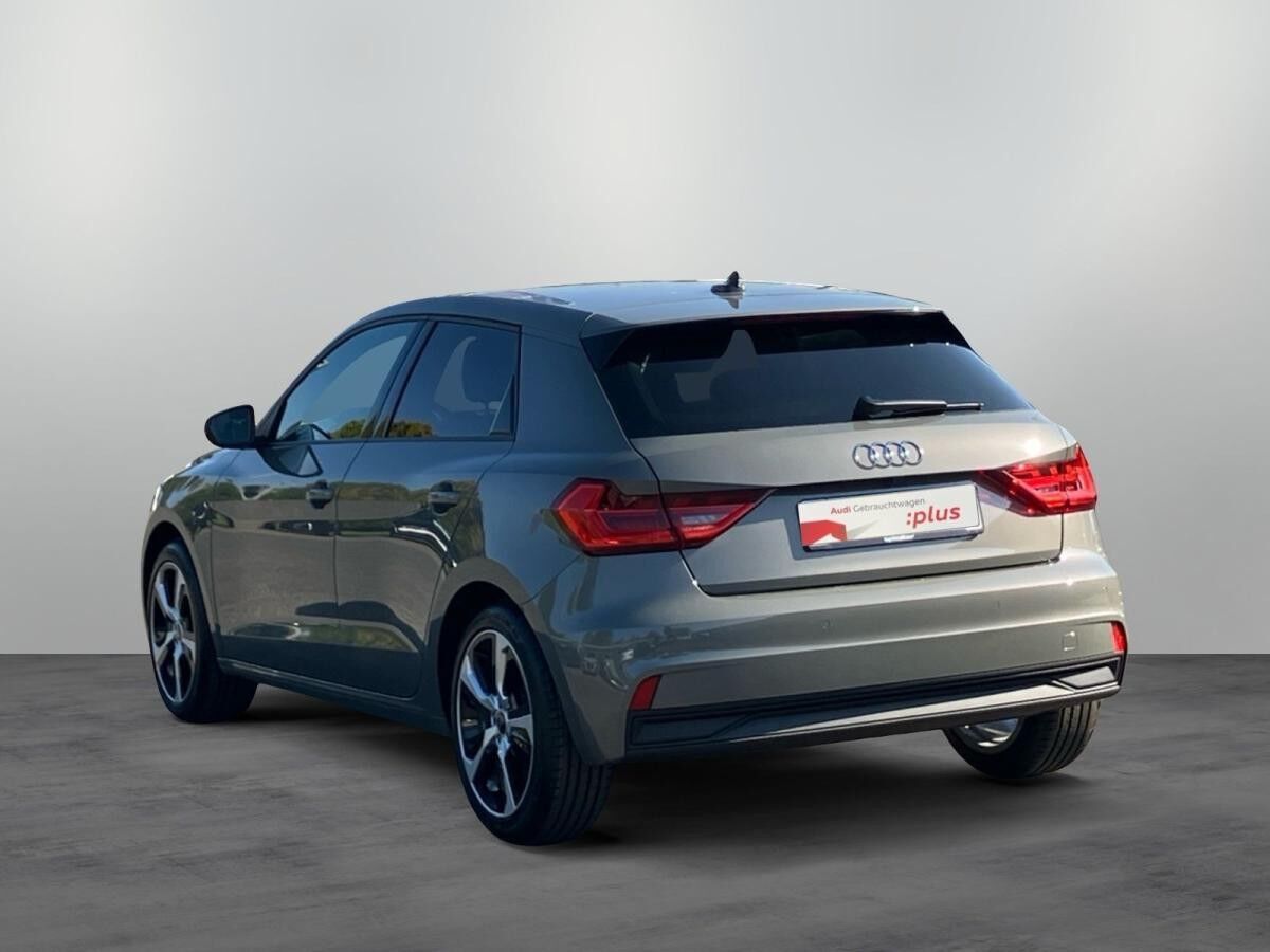 Audi A1 Sportback 30TFSI S-tronic / Connect, LED, RFK