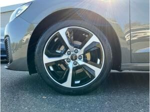 Audi A1 Sportback 30TFSI S-tronic / Connect, LED, RFK