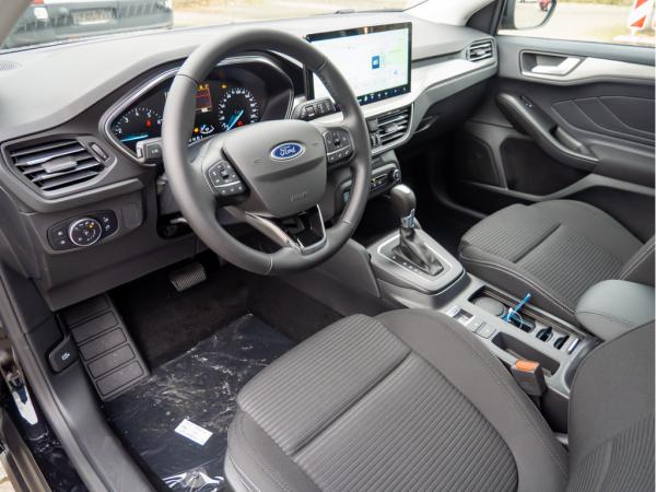 Ford Focus Titanium Style Lim. Kamera Navi LED Shz uvm. -K.T-