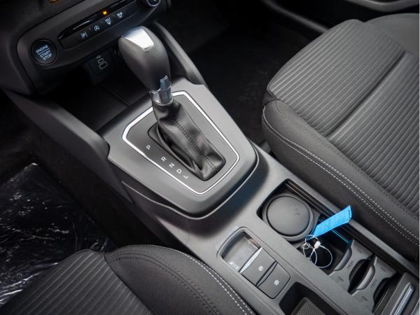 Ford Focus Titanium Style Lim. Kamera Navi LED Shz uvm. -K.T-