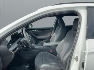 Skoda Superb Combi Sportline iV Head Up,AHK,Canton