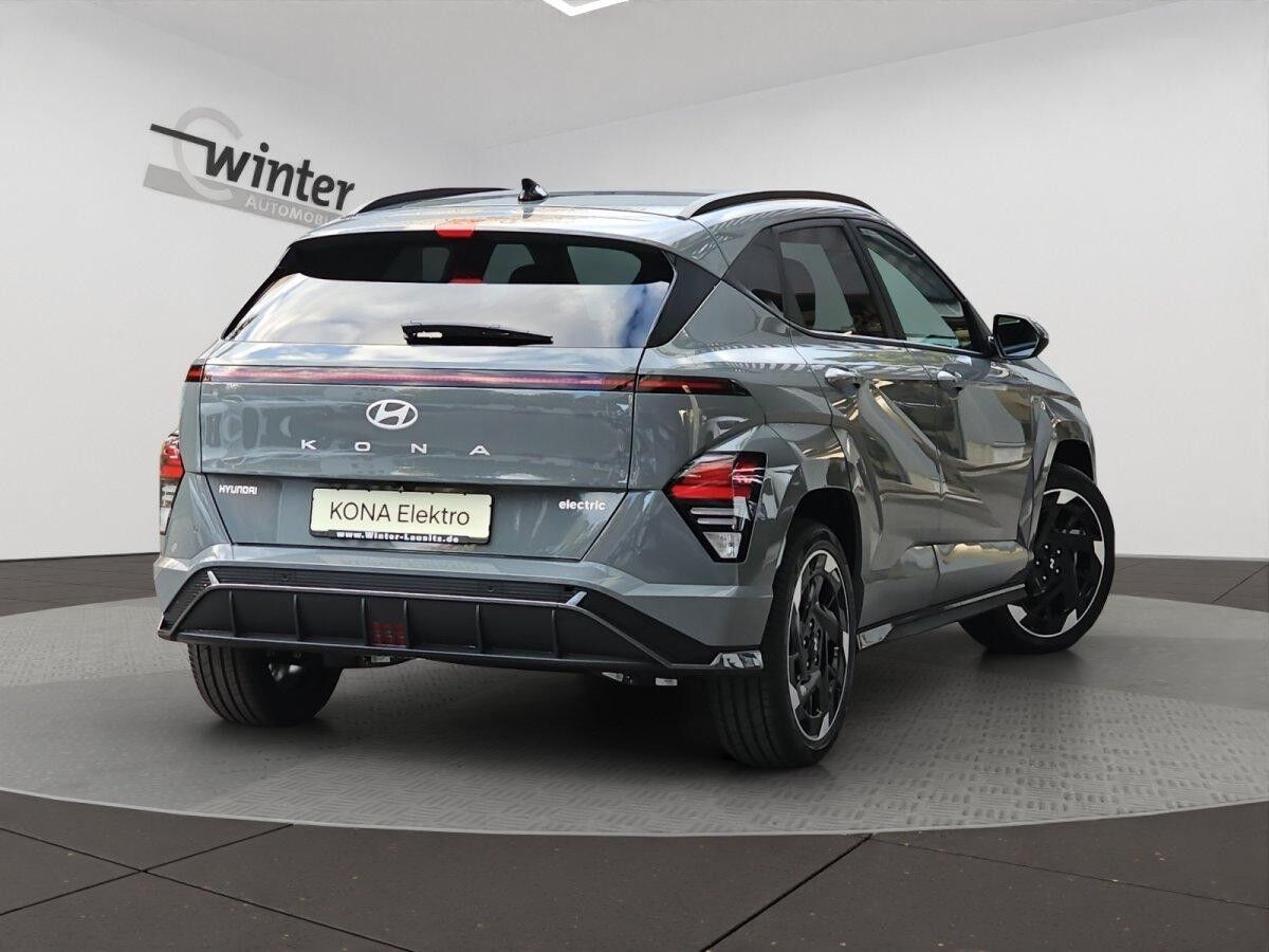 Hyundai KONA SX2 ELEKTRO 65,4KWH N-LINE LED/NAVI/DAB / Privat / Gewerblich