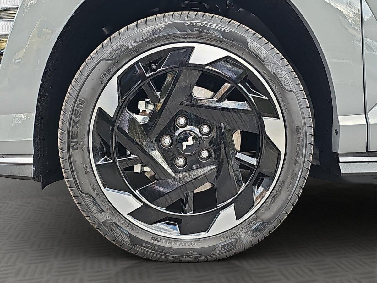 Hyundai KONA SX2 ELEKTRO 65,4KWH N-LINE LED/NAVI/DAB / Privat / Gewerblich