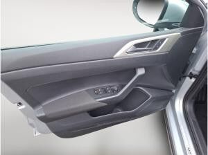 Volkswagen Taigo 1.0 TSI Move AHK ACC CarPlay PDC SHZ