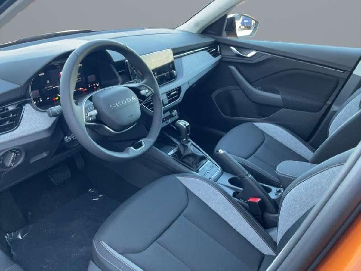 Skoda Kamiq KAMIQ TOUR 1,0 TSI 85 KW 7-GANG-DSG