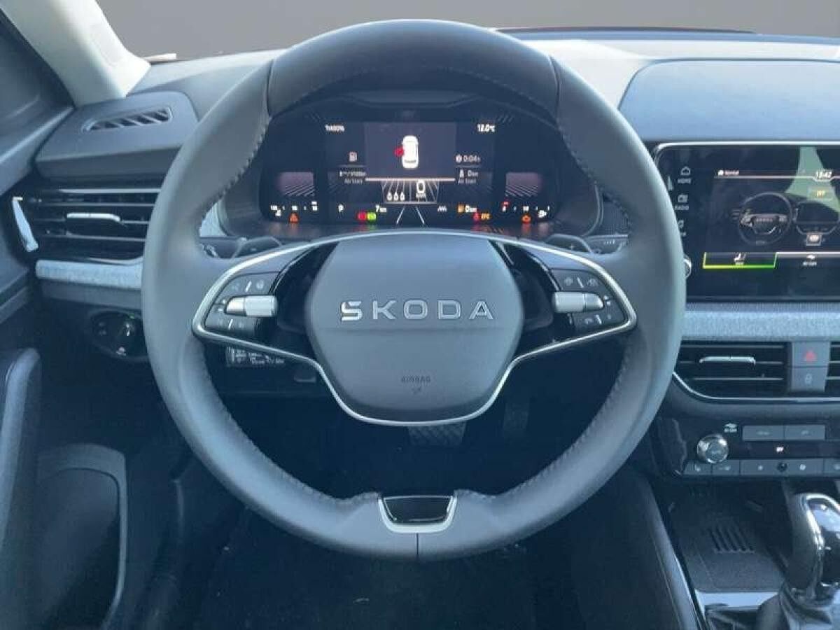 Skoda Kamiq KAMIQ TOUR 1,0 TSI 85 KW 7-GANG-DSG