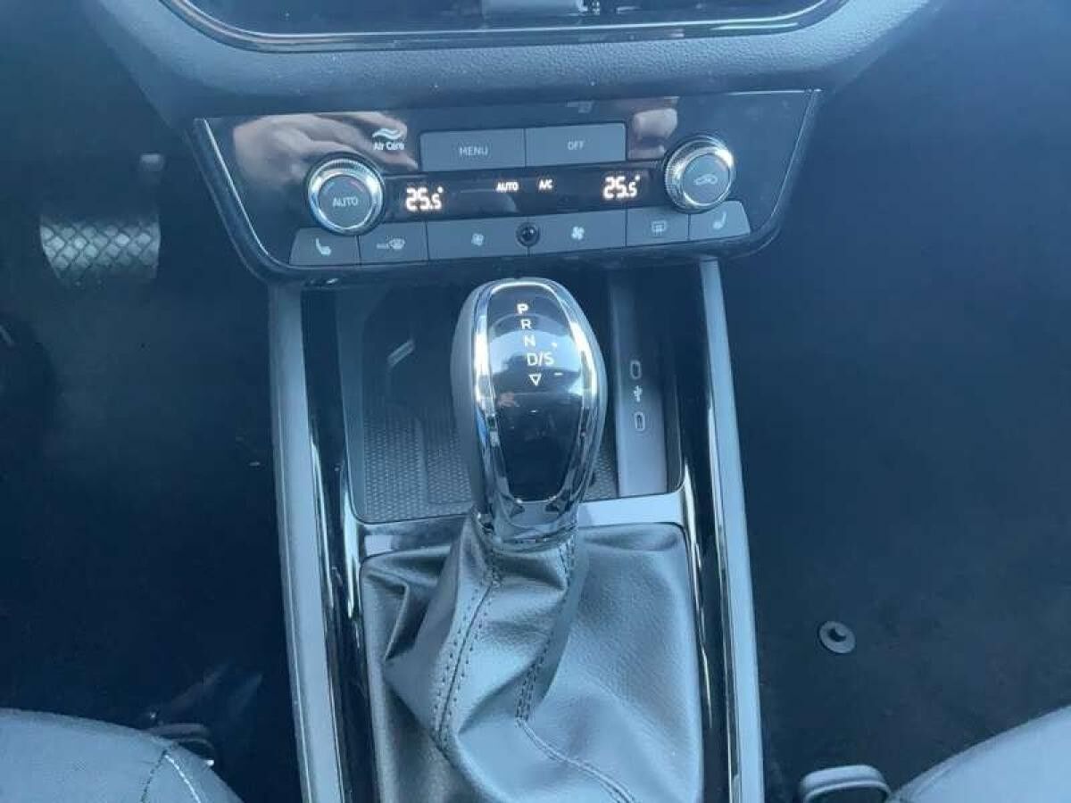 Skoda Kamiq KAMIQ TOUR 1,0 TSI 85 KW 7-GANG-DSG