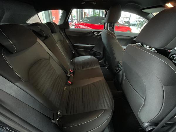 Kia Ceed SW Ceed Sportswagon 1.5T 140 DCT7 GTL TEC 18Z