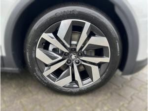 Skoda Elroq 85 Sportline *AHK*TRAVEL*SHZ*NAVI*RFK*MATRIX* Skoda Elroq 85 Sportline *AHK*TRAVEL*SHZ*NAVI*RFK*MATRIX*