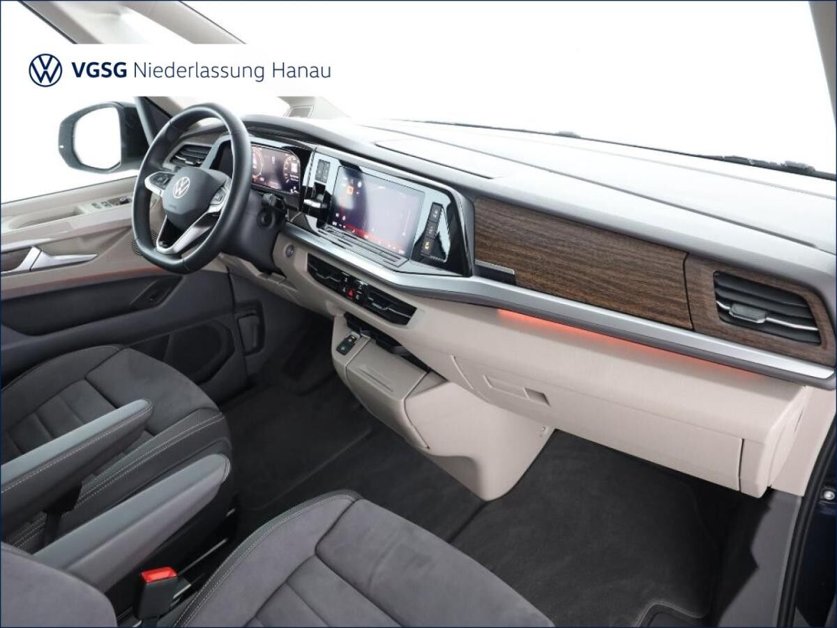 Volkswagen Multivan Style Lang DCC AHK AGR PanoDach Navi LED